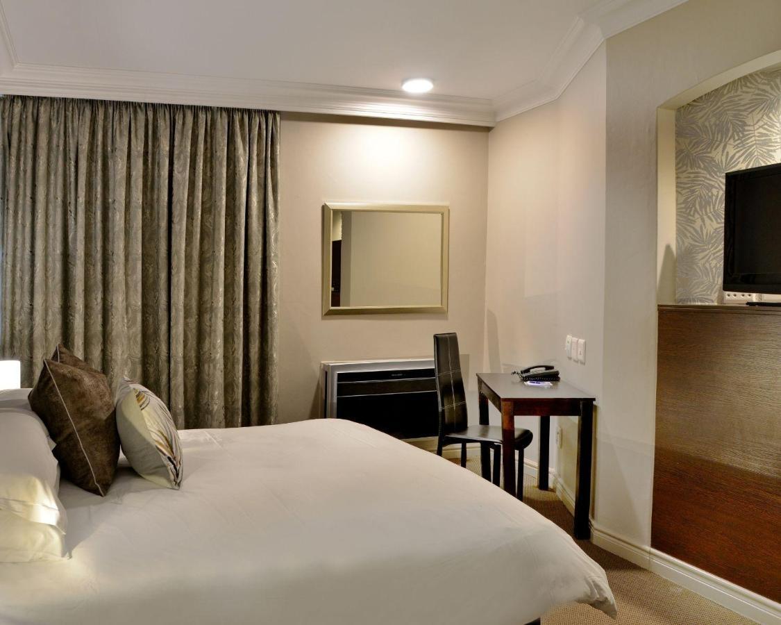 Anew Hotel Centurion Pretoria Ngoại thất bức ảnh
