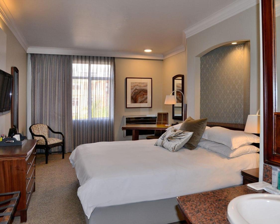 Anew Hotel Centurion Pretoria Ngoại thất bức ảnh