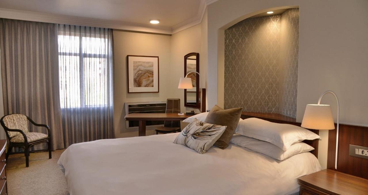 Anew Hotel Centurion Pretoria Ngoại thất bức ảnh