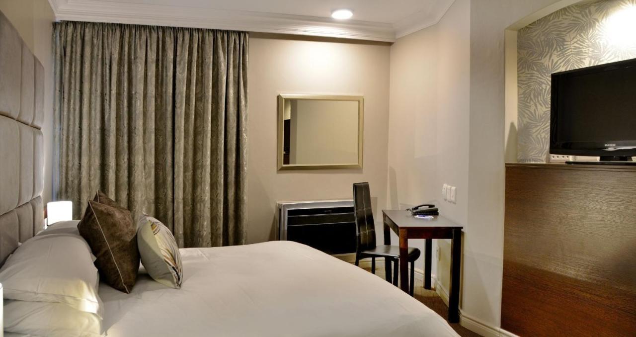 Anew Hotel Centurion Pretoria Ngoại thất bức ảnh