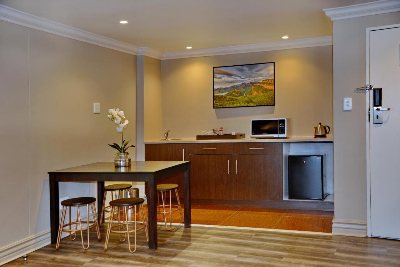 Anew Hotel Centurion Pretoria Ngoại thất bức ảnh